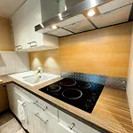 Capsule Lotus-balneo-sauna-billard-nintendo Prázdninový dům