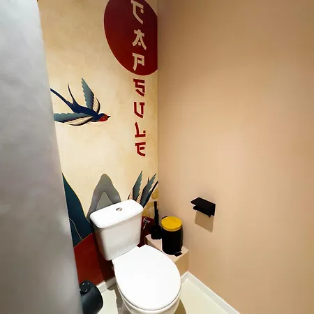 Capsule Lotus-balneo-sauna-billard-nintendo * Hastiere-par-dela