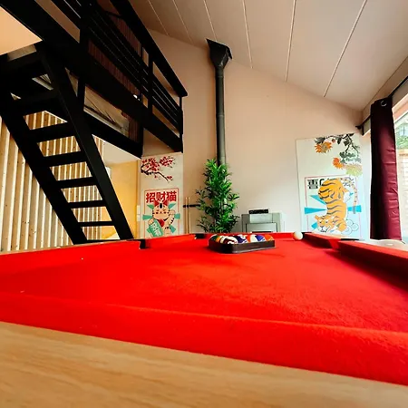 Capsule Lotus-balneo-sauna-billard-nintendo Hastiere-par-dela